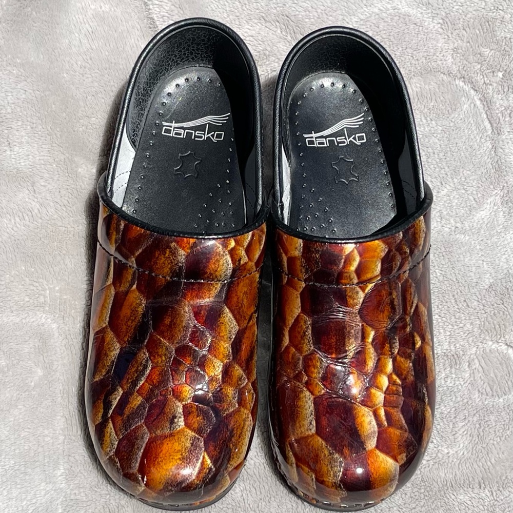Dansko Clog Tortoiseshell Size 37 (Size 6.5 - 7) - image 1